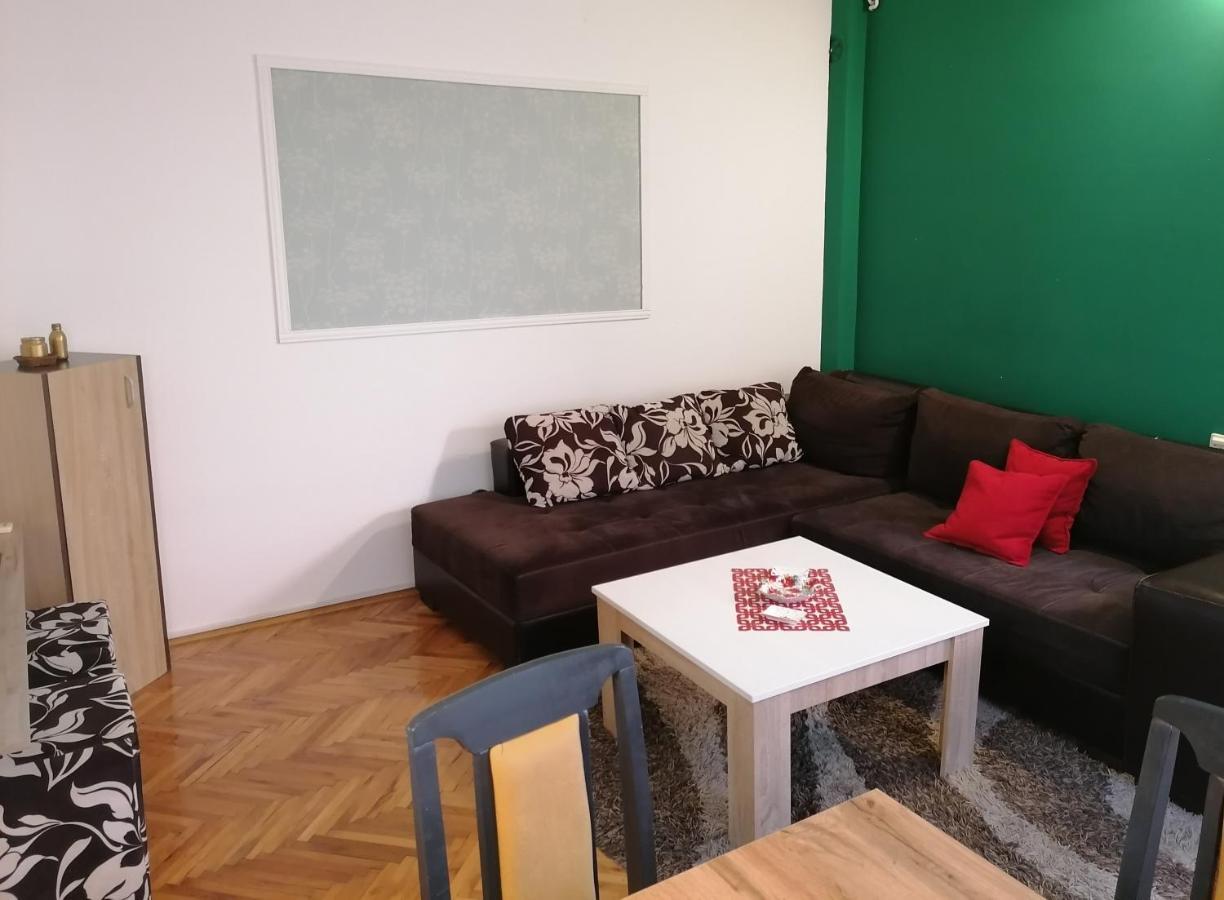 Apartman Centar Κρούσεβατς Εξωτερικό φωτογραφία