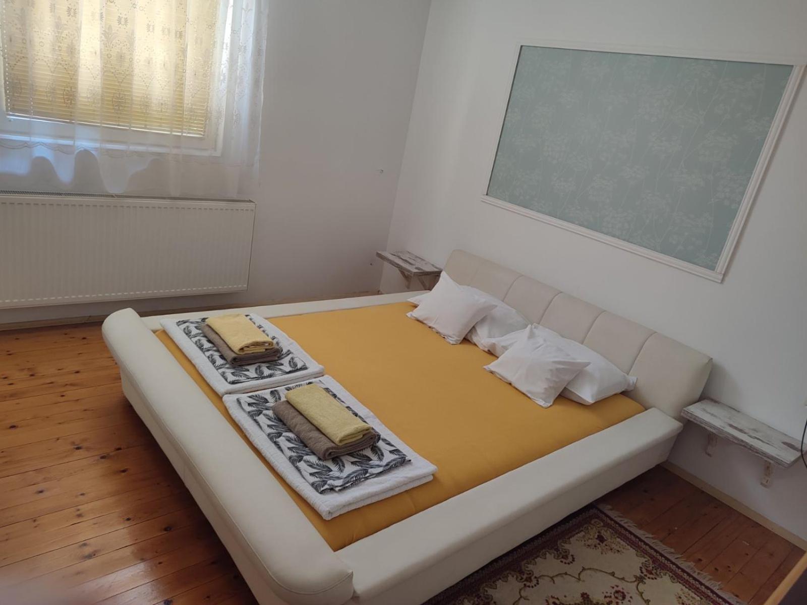 Apartman Centar Κρούσεβατς Εξωτερικό φωτογραφία